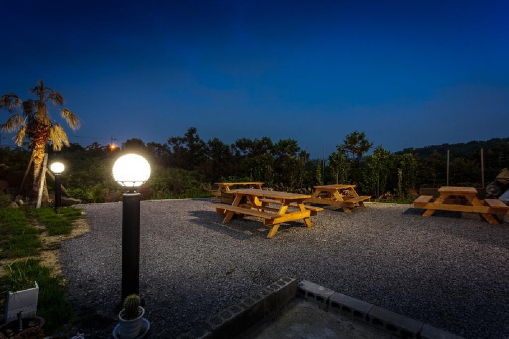 Jeju Wayo Pension Εξωτερικό φωτογραφία