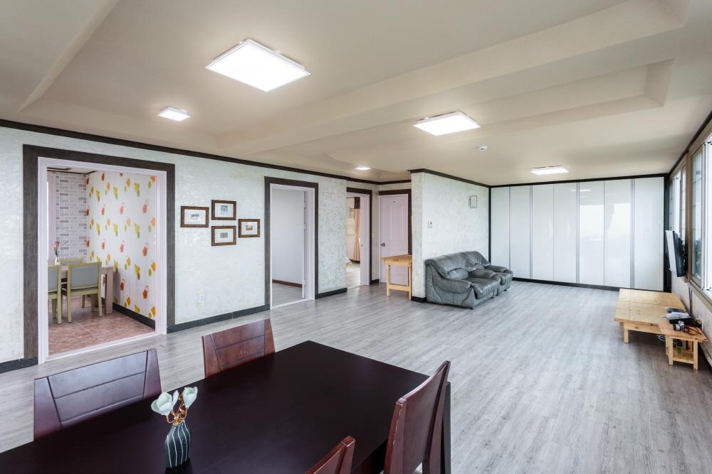 Jeju Wayo Pension Εξωτερικό φωτογραφία