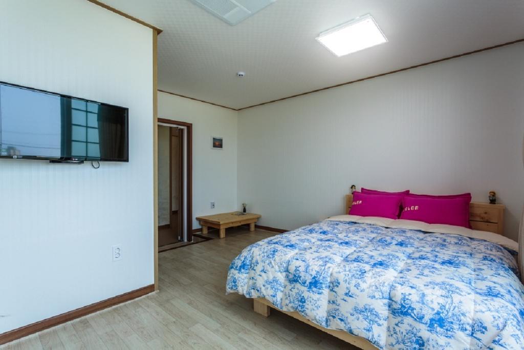 Jeju Wayo Pension Εξωτερικό φωτογραφία