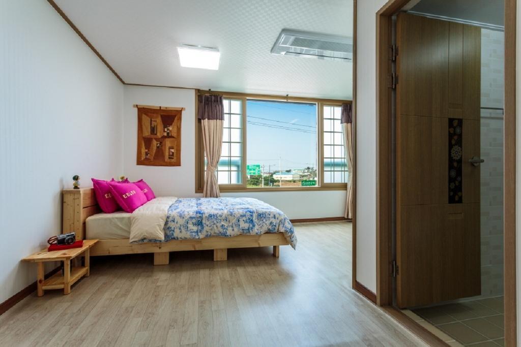 Jeju Wayo Pension Εξωτερικό φωτογραφία